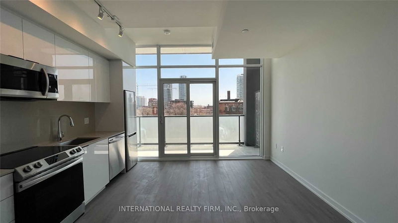 home for lease on 513-50 Power Street