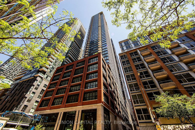 home for lease on 3102-55 Mercer Street