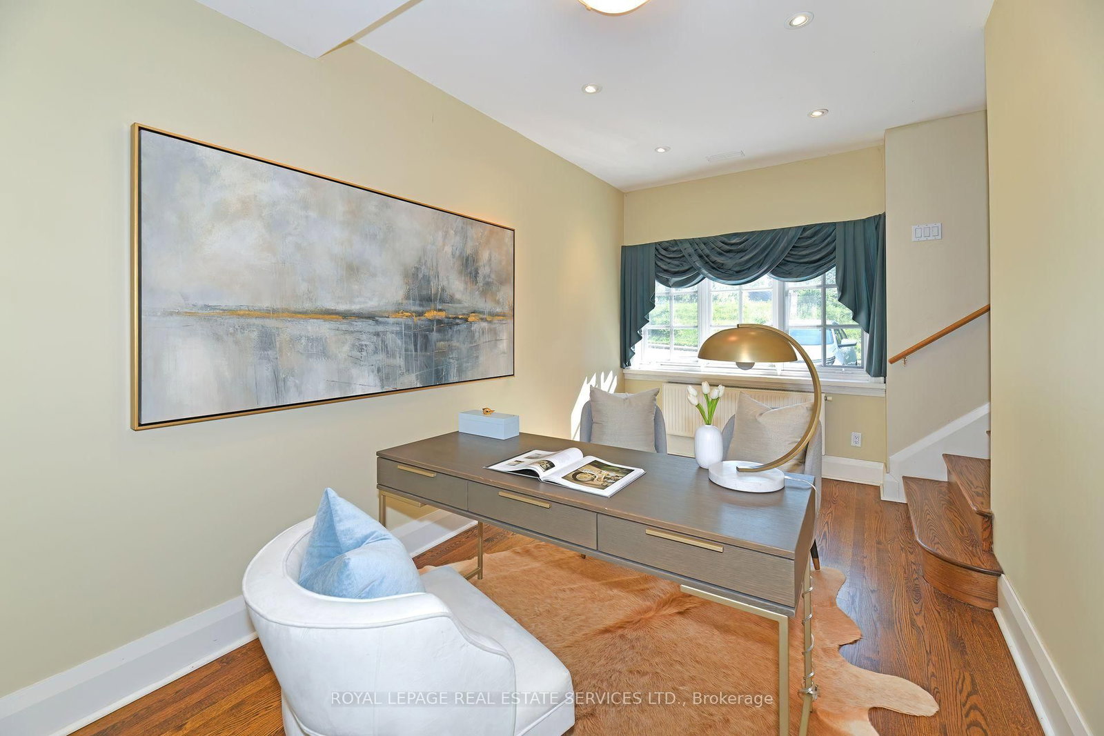 Listing Image 22