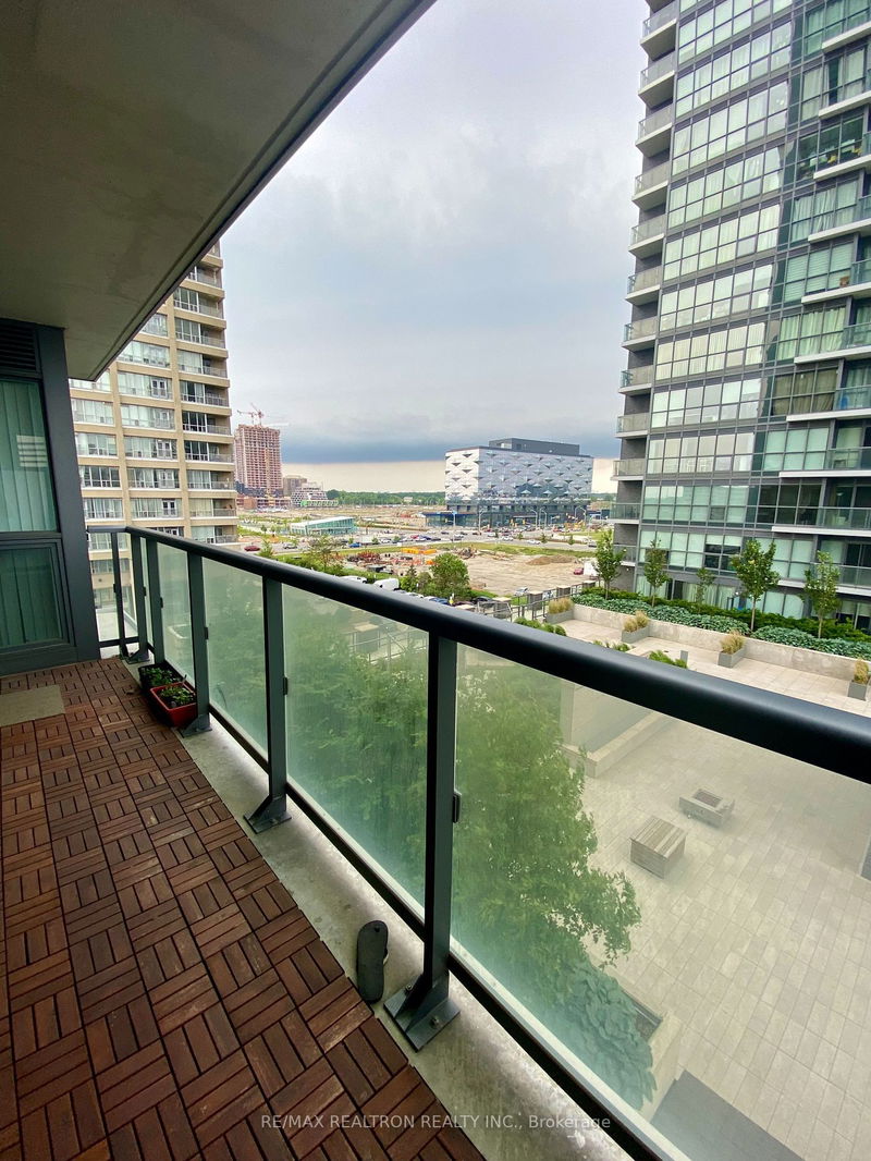 home for lease on 603-2 Sonic Way