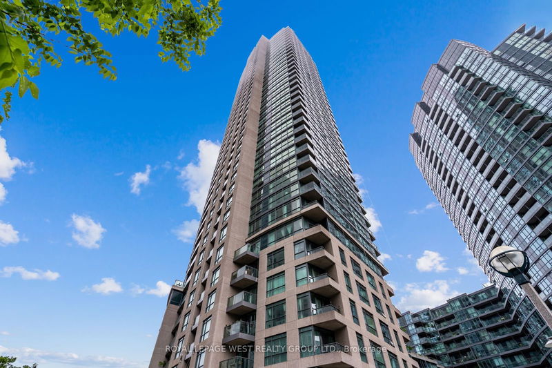 home for lease on 703-219 Fort York Boulevard