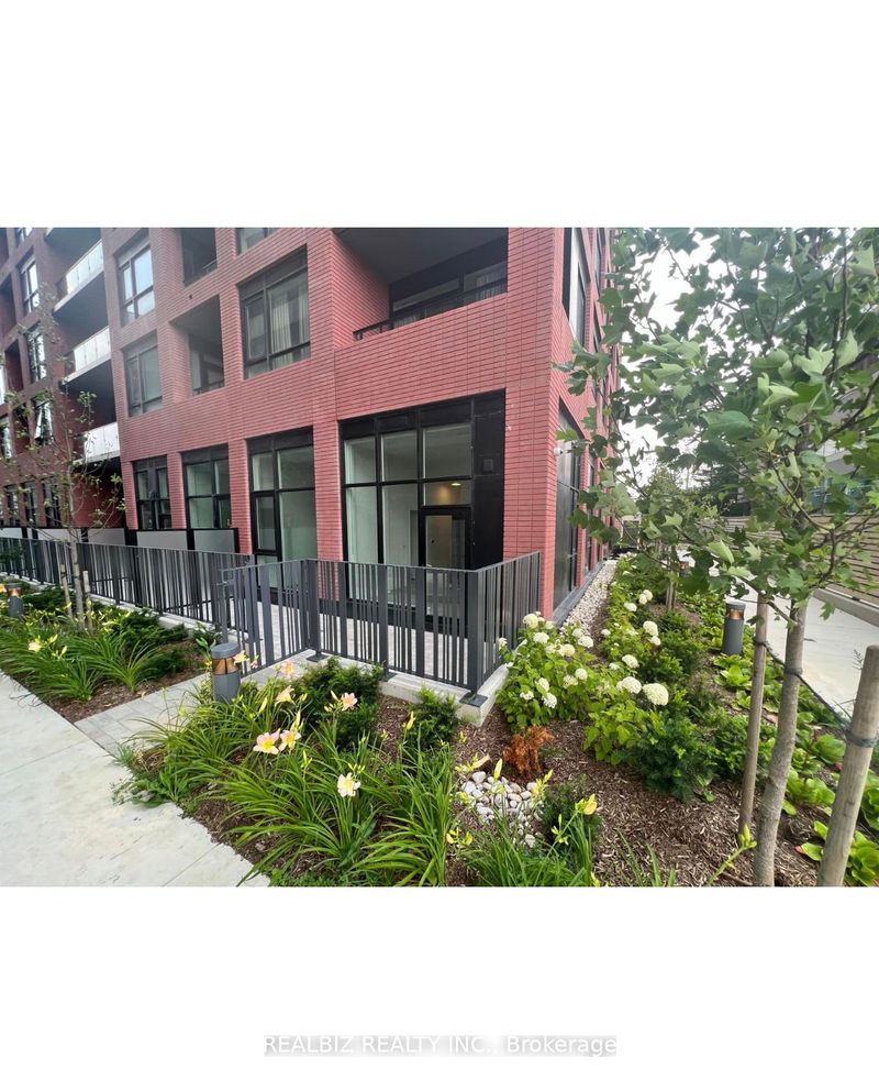 home for lease on 103-8 Tippett Road