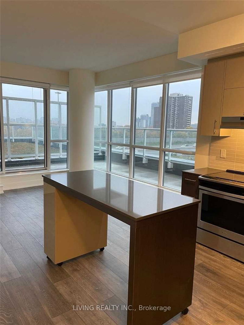 home for lease on 612-180 Fairview Mall Drive