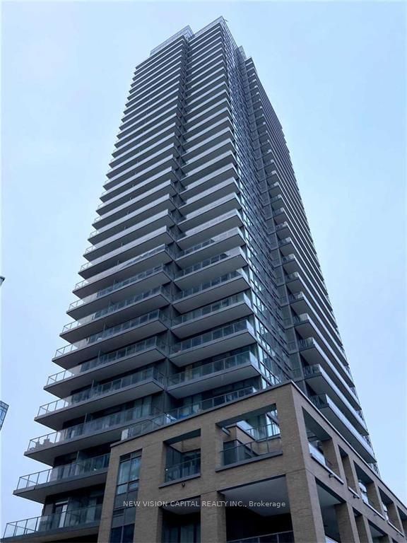 home for lease on 604-56 Forest Manor Road