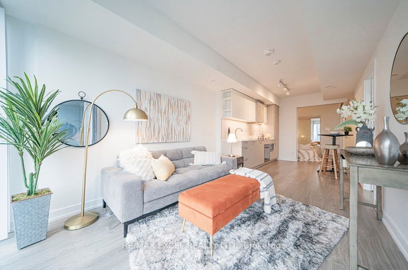  2112 - 19 Western Battery Rd  Toronto, M6K 0E3 | Image 4