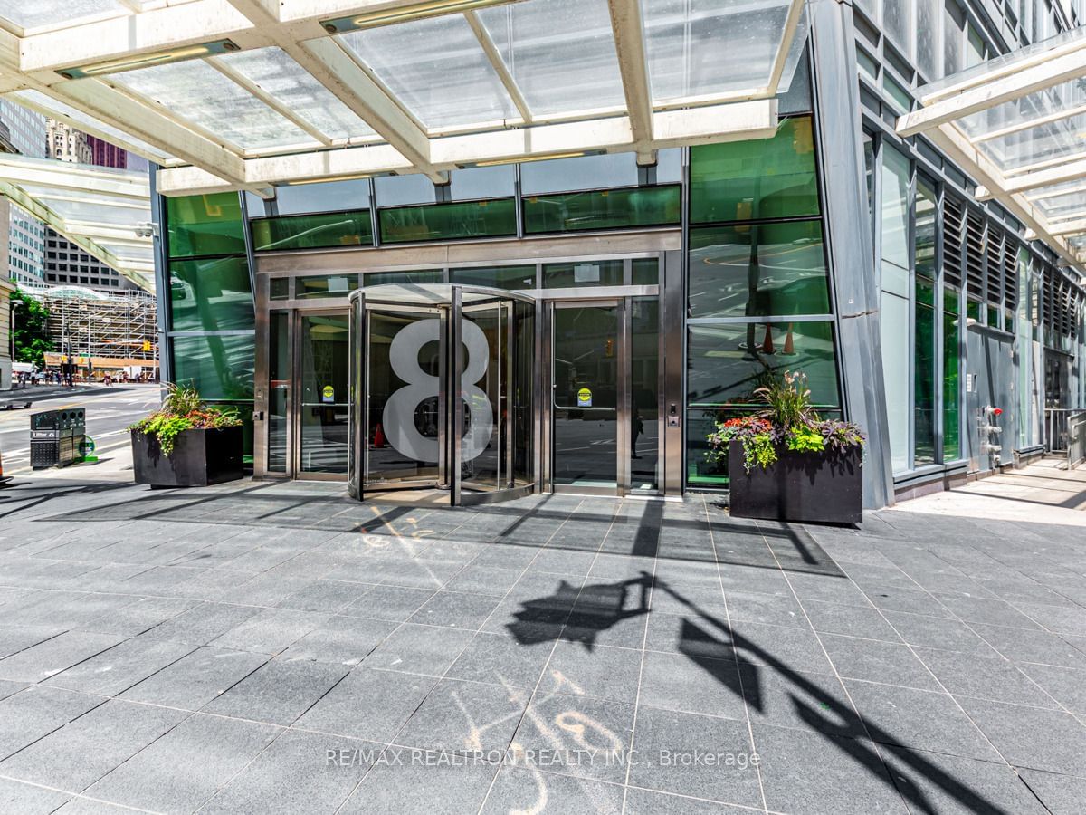 Building at 8 The Esplanade, Toronto, Waterfront Communities C8