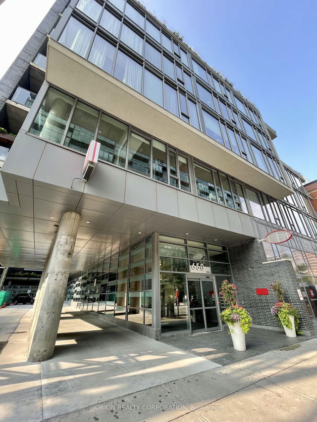 302 - 650 King Street
