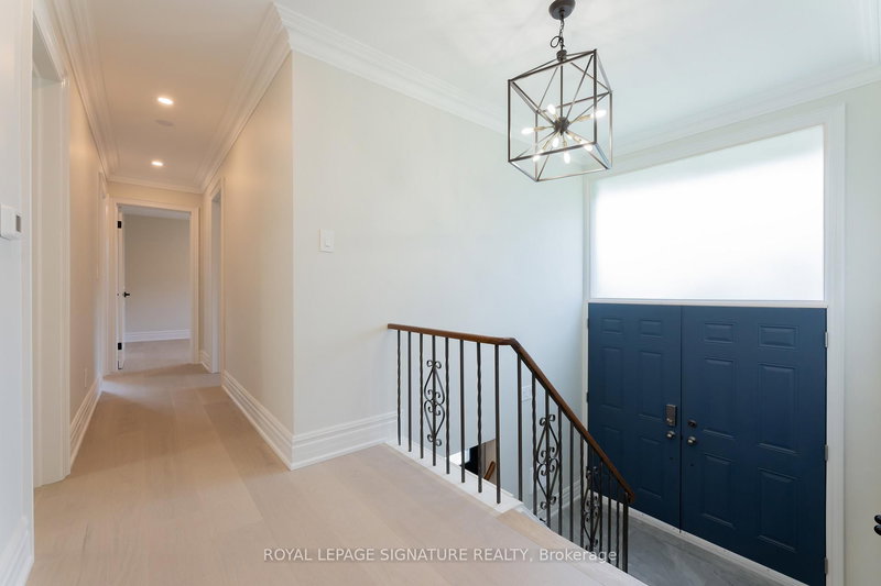 9 Page Ave, Toronto, M2K 2B3 | Image 3