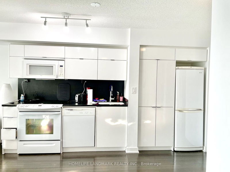home for lease on 1211-21 Iceboat Terrace