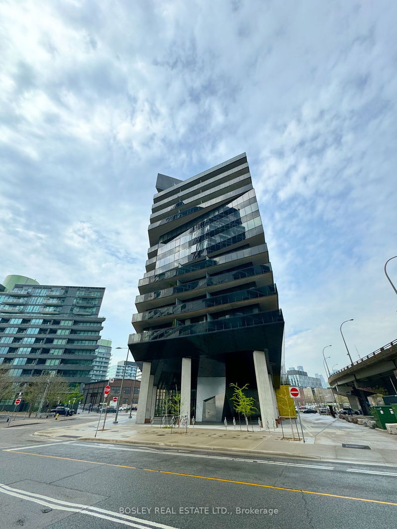home for lease on 410-21 Lawren Harris Street