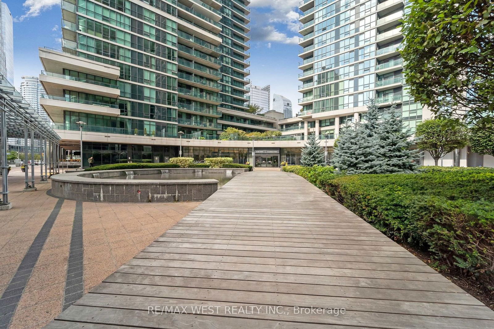 Condo leased at 2305-33 Bay Street, Toronto, Waterfront Communities C1, M5J 2Z3 - MLS: C9054342