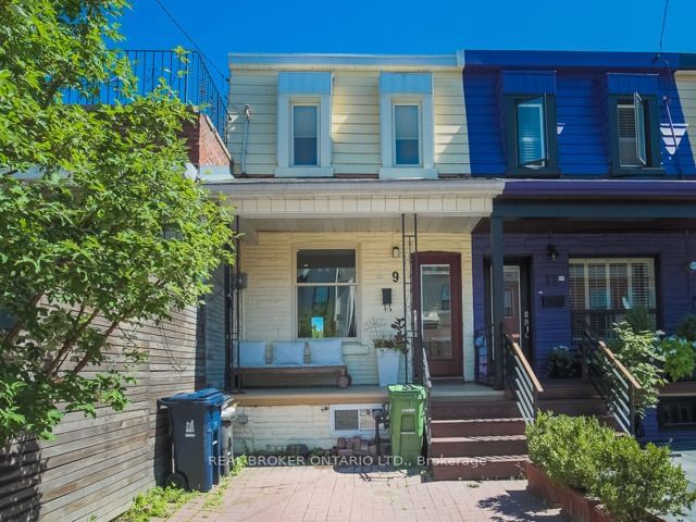 home for lease on 9 Treford Place