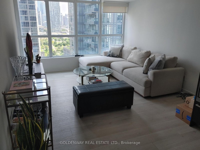 1707 - 80 Queens Wharf Rd, Toronto, M5V 0J3 | Image 3