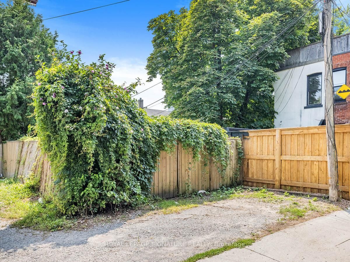 Listing Image 18