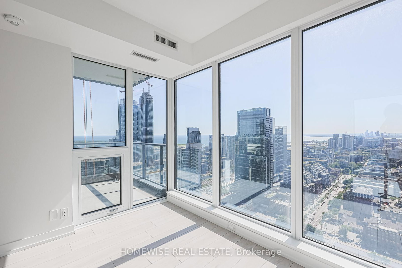 55 Mercer Street, Unit LPH02 - Photo 16