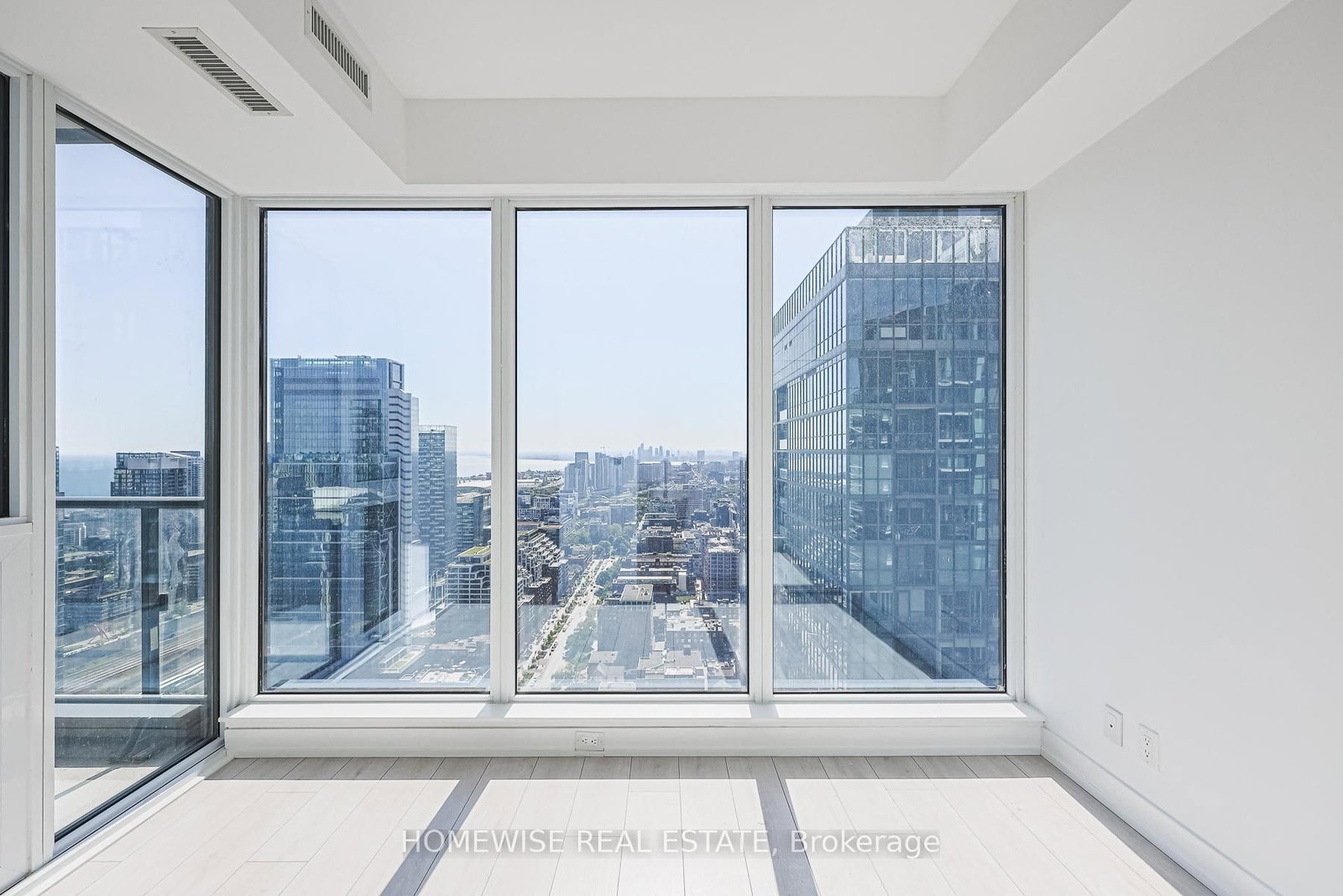 55 Mercer Street, Unit LPH02 - Photo 17