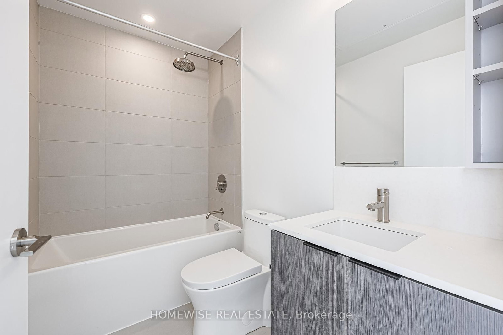 55 Mercer Street, Unit LPH02 - Photo 19