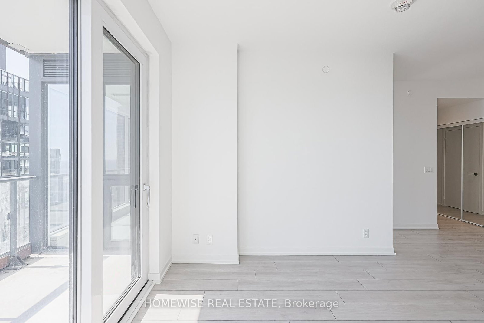 55 Mercer Street, Unit LPH02 - Photo 30