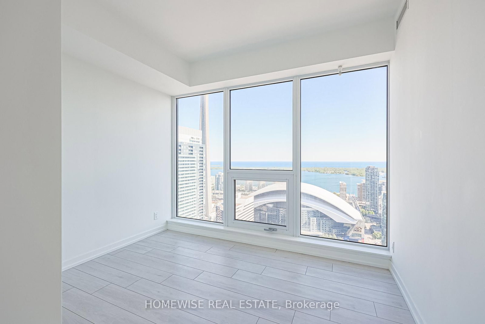 55 Mercer Street, Unit LPH02 - Photo 31