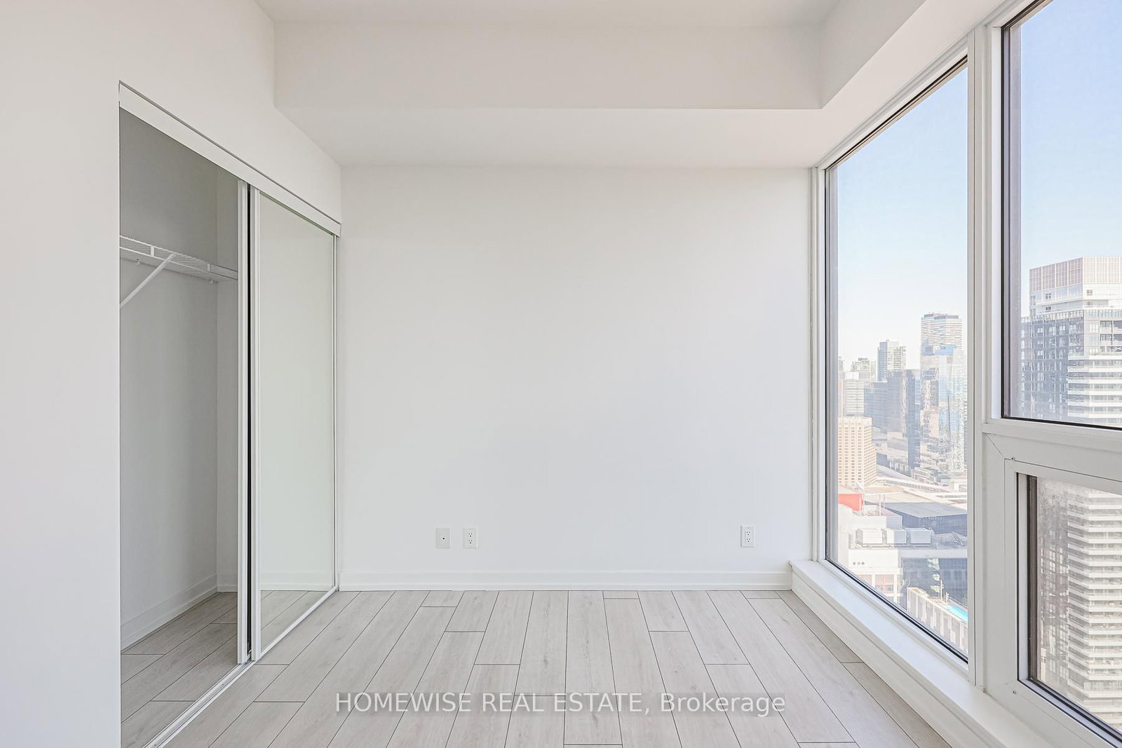 55 Mercer Street, Unit LPH02 - Photo 33