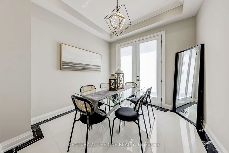 228 Mcrae Dr  Toronto, M4G 1T5 | Image 3