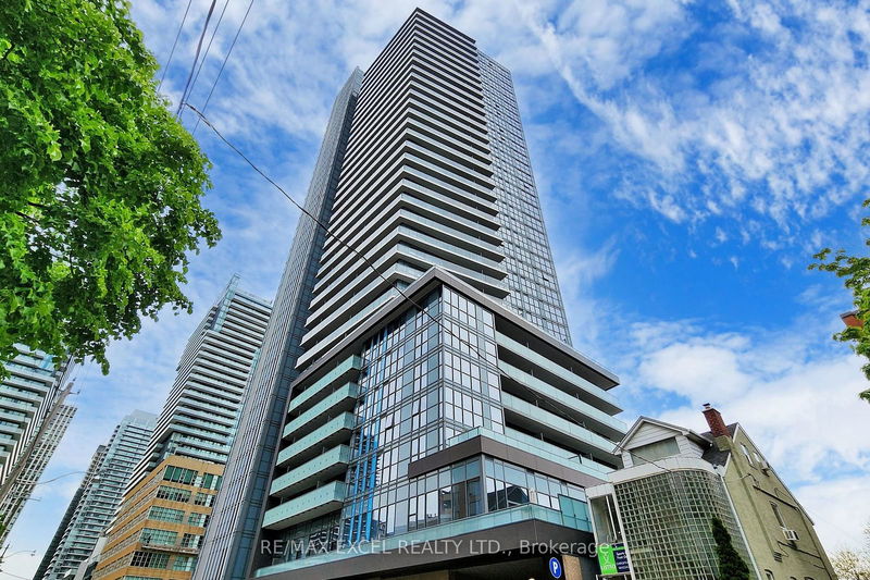 home for sale on 1411-125 Redpath Avenue