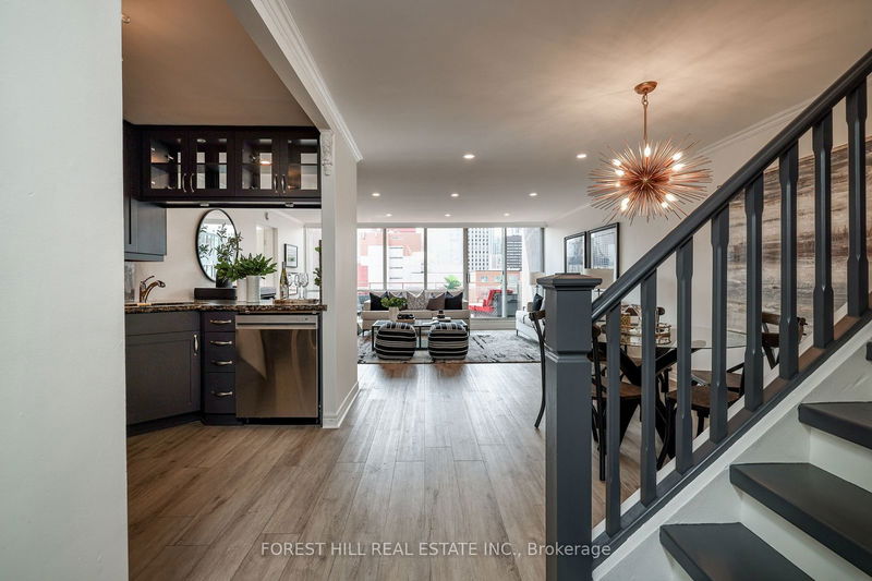 home for sale on 6B-86 Gerrard Street E