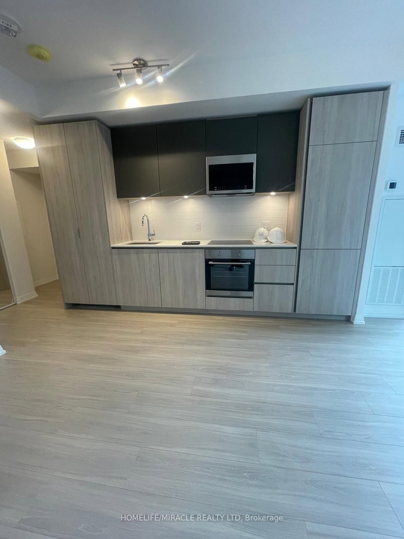 3715 - 8 Widmer St, Toronto, M5V 0W6 | Image 2