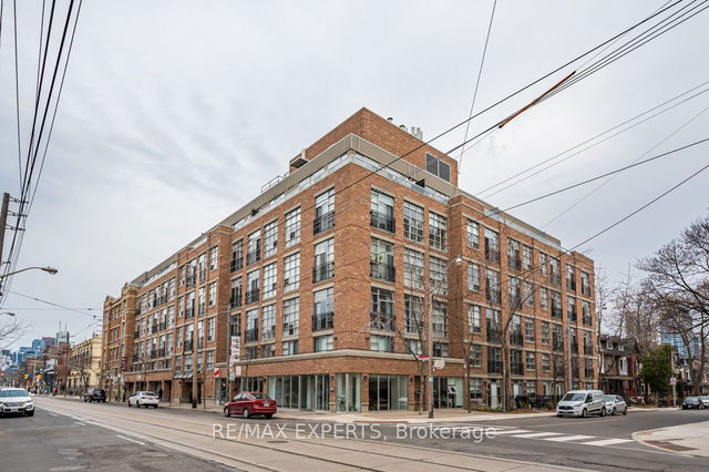 411 - 955 Queen Street