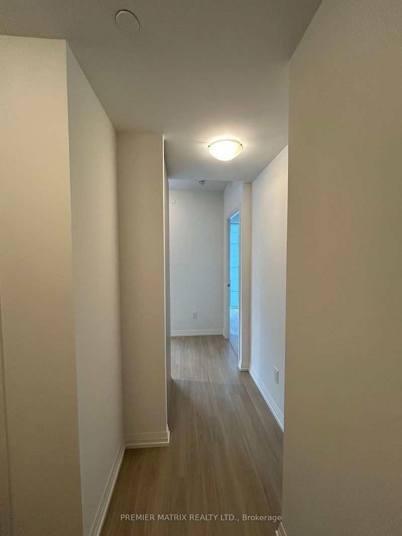 home for lease on 4003-8 Widmer Street