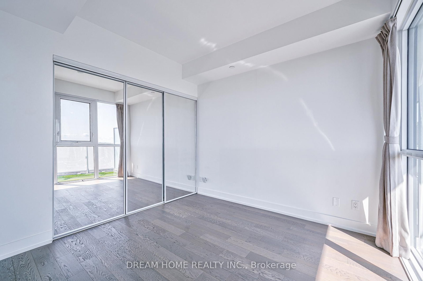 7 Grenville Street, Unit 4509 - Photo 22