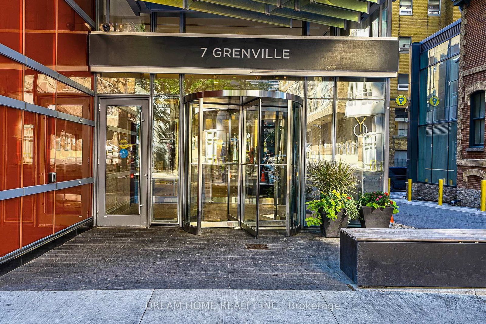 7 Grenville Street, Unit 4509 - Photo 4