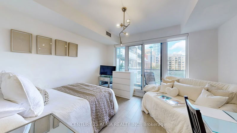 home for sale on 602-251 Jarvis Street