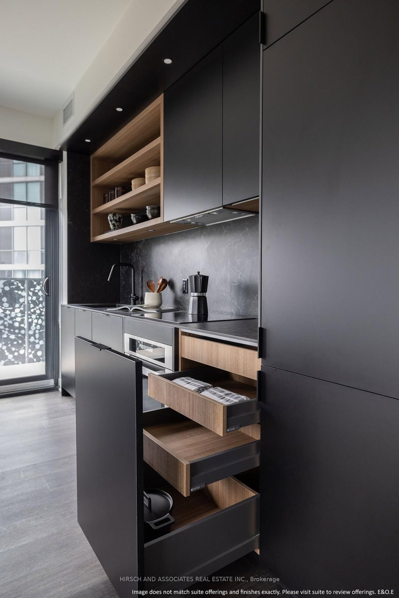 2706 - 55 Charles St E, Toronto, M4Y 0J1 | Image 3
