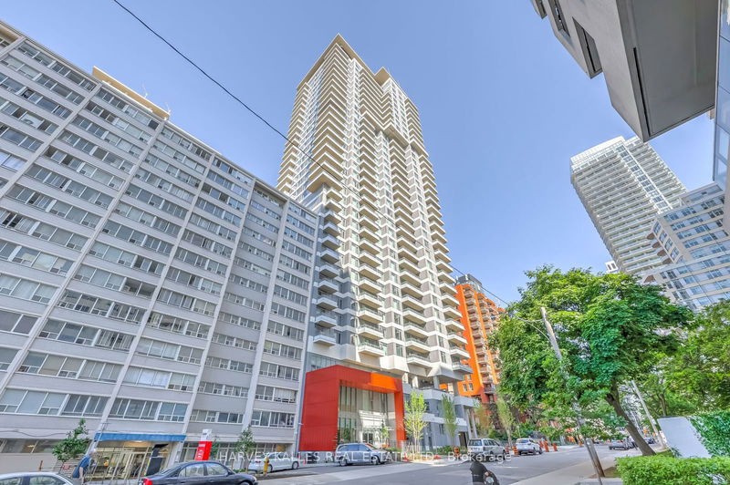 home for lease on 2217-50 Dunfield Avenue