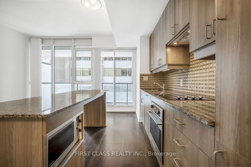  1705 - 426 University Ave  Toronto, M5G 1S9 | Image 20