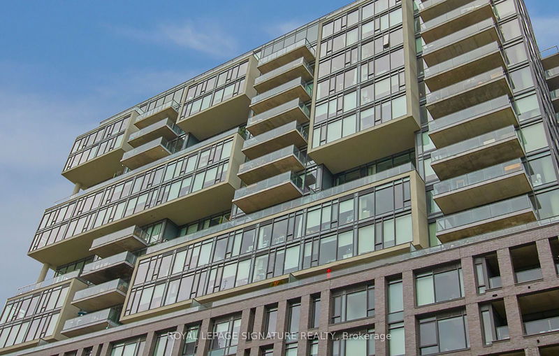 home for lease on 520-111 Bathurst Street