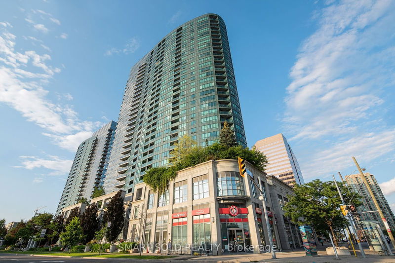 home for sale on 807-15 Greenview Avenue