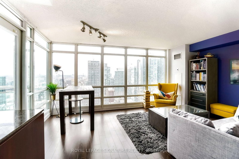 3806 - 397 Front St W, Toronto, M5V 3S1 | Image 3