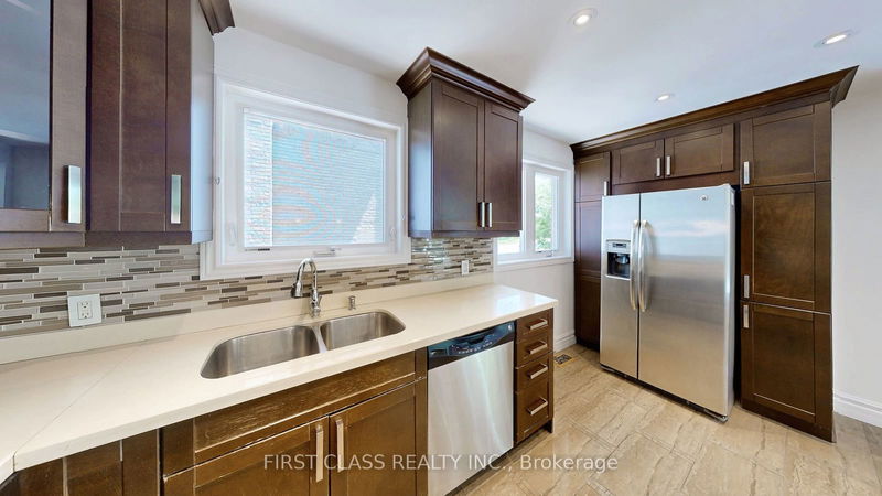 204 Pemberton Ave  Toronto, M2M 1Y8 | Image 10