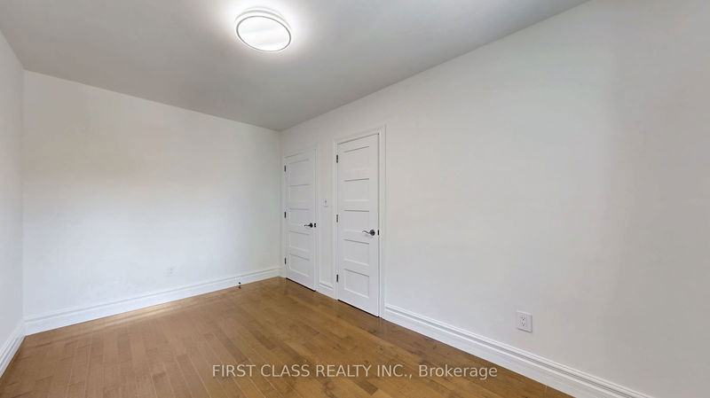 204 Pemberton Ave  Toronto, M2M 1Y8 | Image 17