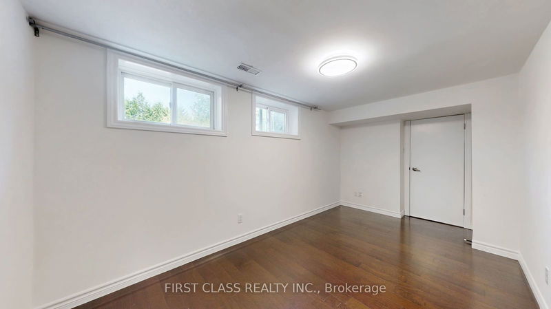 204 Pemberton Ave  Toronto, M2M 1Y8 | Image 27