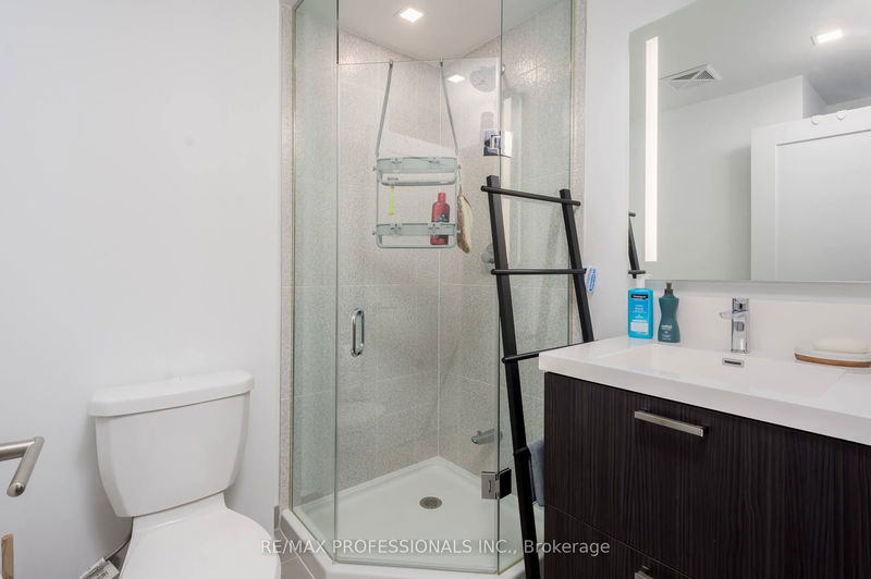  1010 - 50 McCaul St  Toronto, M5T 0B6 | Image 27