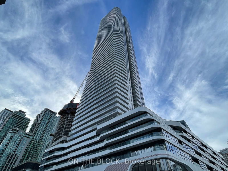home for lease on 3907-28 Freeland Street