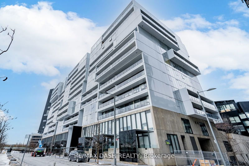 home for lease on 802-32 Trolley Crescent