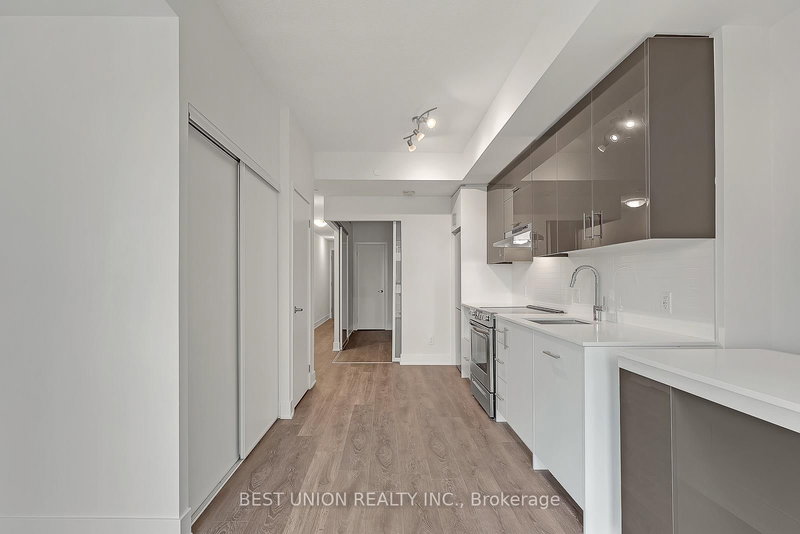 703 - 188 Fairview Mall Dr, Toronto, M2J 4T1 | Image 3