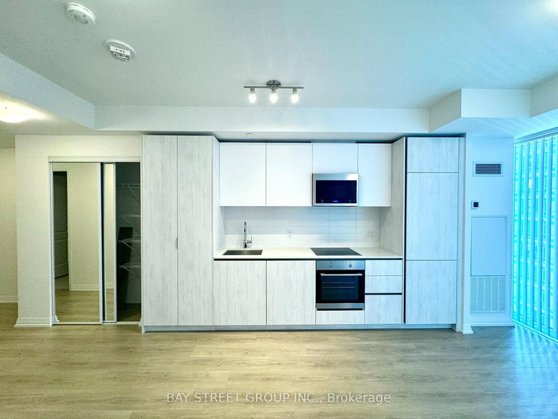 2508 - 8 Widmer St, Toronto, M5V 2E7 | Image 2