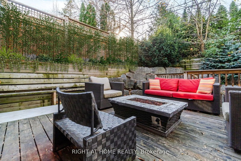 12 Walder Ave  Toronto, M4P 2R5 | Image 33