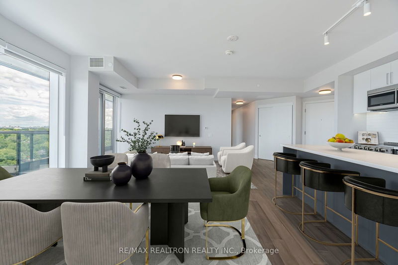 home for lease on 1107-2525 Bathurst Street