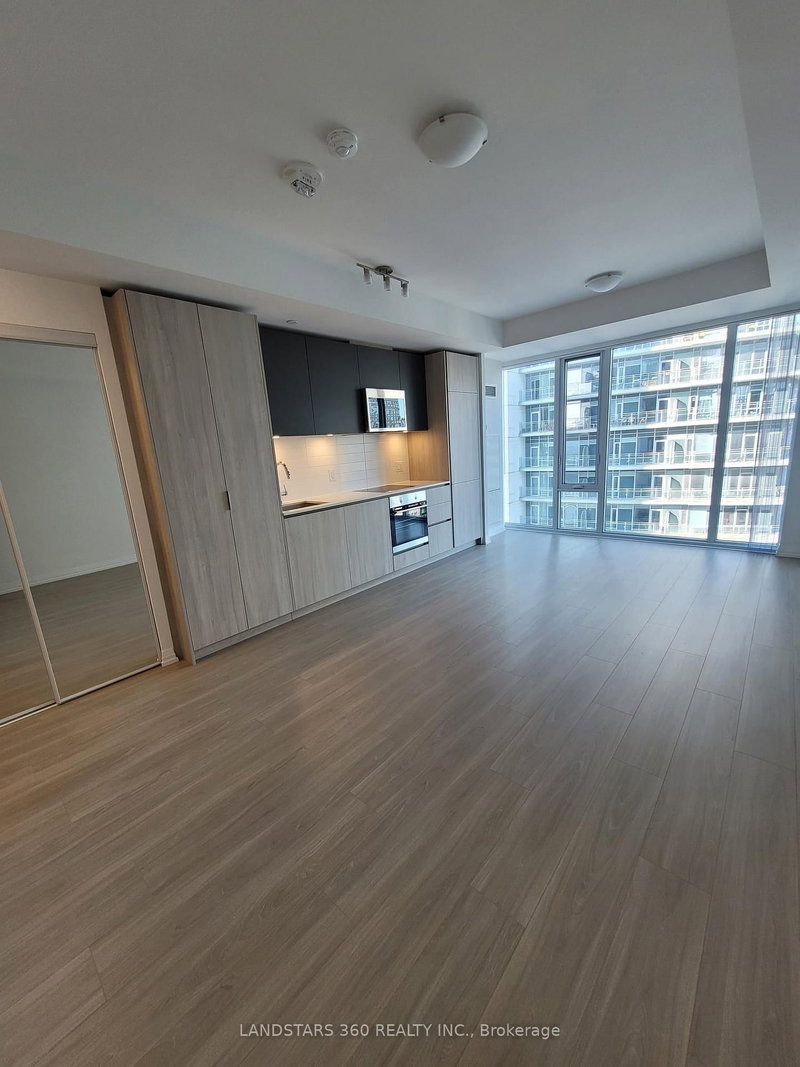 3908 - 8 Widmer St, Toronto, M5V 0W6 | Image 3